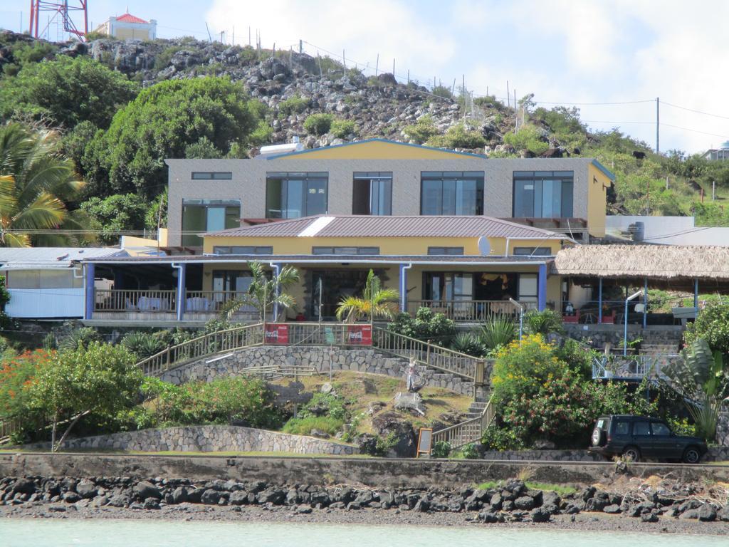 Le Pandanus Hotel Rodrigues Island Exterior photo